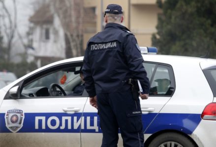 POLICIJA TRAGA ZA LOPOVIMA: Ukraden automobil iz Banjaluke pronađen u Donjem Vakufu!