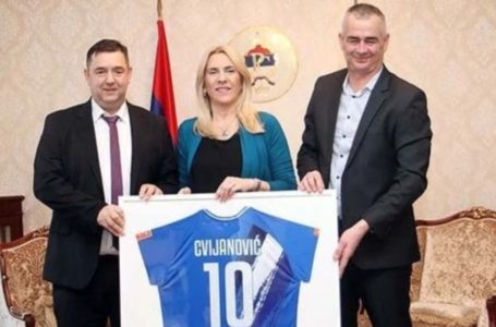 ŽELJKA CVIJANOVIĆ UPRILIČILA PRIJEM za rukovodstvo FK KRUPA