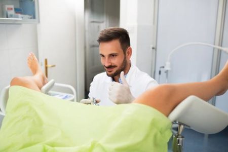 NAPRAVIO 21 DIJETE: Doktor za neplodnost VLASTITOM spermom oplodio pacijentkinje!