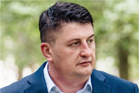 OSUMNJIČENI ZA UBISTVO RADENKA BAŠIĆA SPROVEDEN U TUŽILAŠTVO BiH Miljatović se tereti za ubistvo načelnika krim-policije Prijedor