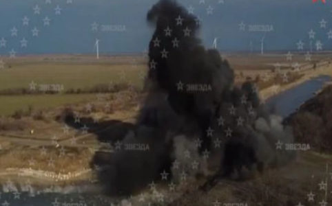 RUSI UNIŠTILI BRANU! Prekinuli dotok svježe vode do Krima (VIDEO)