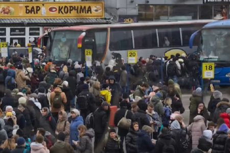 MAKRON I ŠOLC ZAMOLILI PUTNINA: Rusija otvara koridor iz Mariupolja za Zaporožje