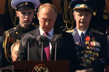 DONALD TRAMP ŠOKIRAO SVIJET Putin je genije, ruska vojska je najjača mirovna snaga koju sam vidio!