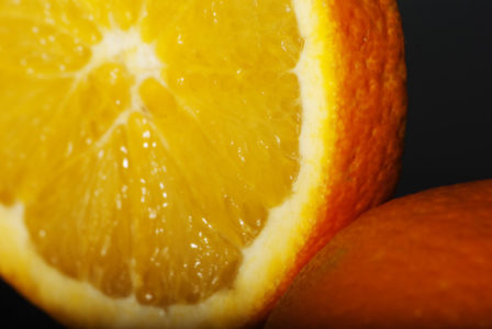 NJEGA LICA: Kako pripremiti piling od mandarine?