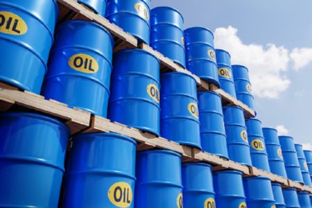 KINA UKINULA OGRANIČENJA Rastu cijene nafte na tržištu