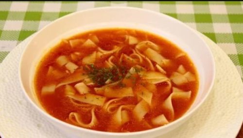 RECEPT DANA: Supa od paradajza, savršena za post na vodi