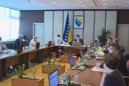 Ministar Lučić prebačen u Tužilaštvo BiH, danas će dati iskaz tužiocima