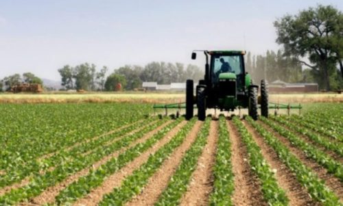DOBRE VIJESTI ZA POLJOPRIVREDNIKE U RS Isplaćeno 4 miliona KM za nabavku poljoprivredne mehanizacije