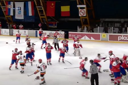 Srpske hokejaše dočekalo „Srbe na vrbe“ u Poljskoj! (FOTO)