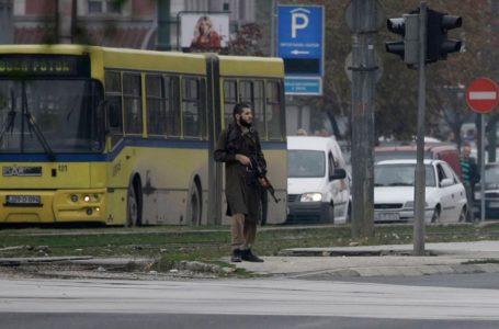 OSUĐENI TERORISTA ŽELI U SRBIJU: Pisao i Vučiću, želi da robija preko Drine, bliže sinu i ženi!