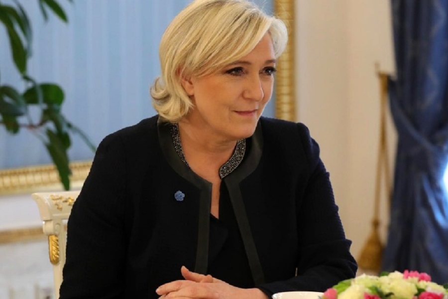Marin Le Pen NATO savez Francuska