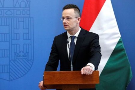 PETER SIJARTO: Mađarska nepravedno napadnuta zbog Rusije