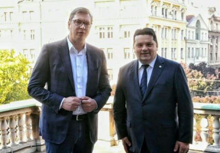 PODRŽALI SMO GA S RAZLOGOM! Stevandić smatra da Srpska treba da prati politiku Vučića