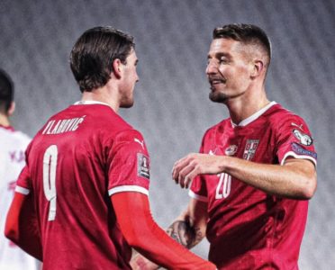 BRITANCI BACILI OKO NA „ORLOVE“ Arsenal kreće po Vlahovića i Sergeja