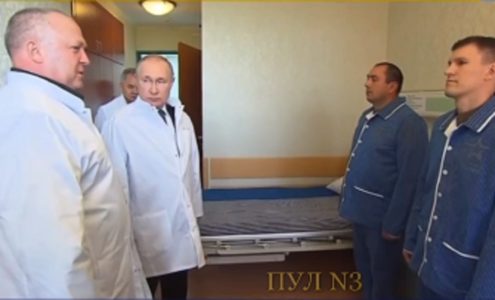 RUSKI PREDSJEDNIK NIJE ZABORAVIO VOJSKU Putin posjetio ranjene vojnike (VIDEO)