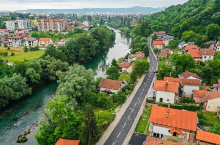 GRAD IZDVOJIO 450.000 KM Obnovljeno dva kilometra puta u Srpskim Toplicama