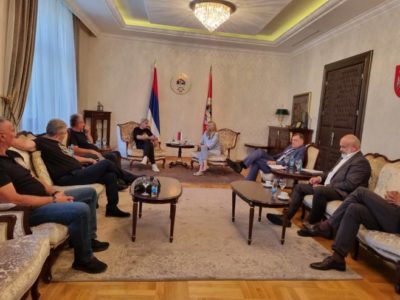 ODRŽAN SASTANAK Dodik, Cvijanović i Milunović razgovarali sa veteranima Odbrambeno-otadžbinskog rata Srpske