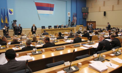 SKANDAL U SKUPŠTINI Predstavnici Bošnjaka napustili salu tokom obraćanja ruskog ambasadora