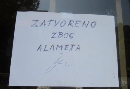 ZATVORENO ZBOG ALAMETA, FAJRONT DOK VRUĆINE NE MINU Natpis na radnji u Mostaru zbog paklene žege nasmijao sve