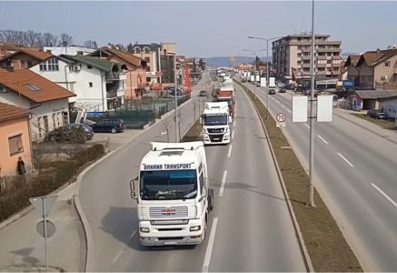 BiH NEDOSTAJU PROFESIONALNI VOZAČI Za volanom kamiona sjedi 70% penzionera