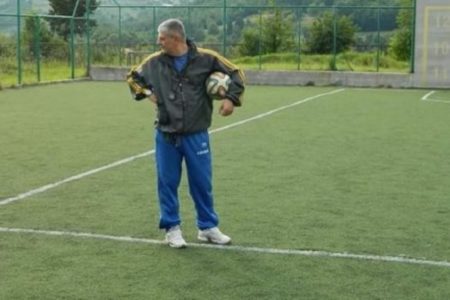 SLAVIJA RIJEŠILA PITANJE OMLADINSKOG POGONA Gutović se vratio u ekipu iz Istočnog Sarajeva