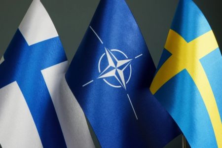 ŠVEDSKA I FINSKA POTPISALE PROTOKOL O PRISTUPANJU ALIJANSI Buduće članice NATO-a u Briselu stavile paraf na kraj „neutralne politike“