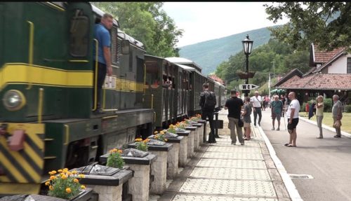 DOBRE VIJESTI SA MOKRE GORE „Ćiro“ se vraća u Višegrad, na raspolaganju će biti tri vagona