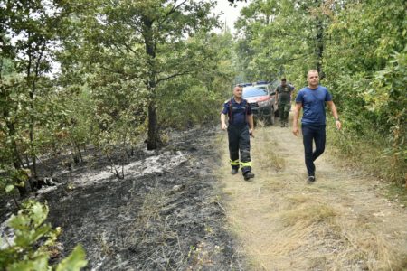 ZAHVALNOST ZA POŽRTVOVANOST! Stanivuković otišao na Vrbanjska brda: Naša Banja Luka sigurna sa ovakvim vatrogascima