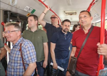 U SNSD TVRDE Stanivuković je dužan da pregovara sa prevoznicima i da ponudi nižu cijenu karata gradskog prevoza