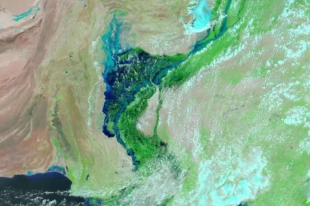 PADAVINE 500 PUTA IZNAD PROSJEKA Usljed poplava u Pakistanu formiralo se jezero široko čak 100 kilometara