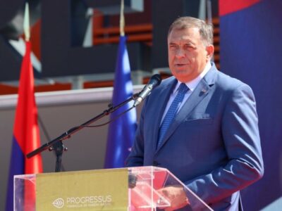 STIŽU LIJEPE VIJESTI Dodik: Fond solidarnosti snosiće troškove za Anđelu Tanacković prema preporuci ljekara