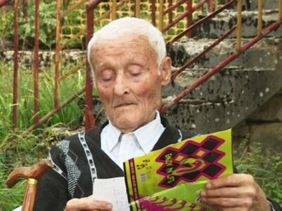 I U DESETOJ DECENIJI ČITA BEZ NAOČARA Blagoje Boljanović jedan je od najstarijih učitelja u Hercegovini (VIDEO)