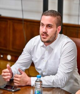 „OČEKUJEM ISTORIJSKU POBJEDU“ Novo lice u politici: Nebojša Drinić, kandidat PDP-a za narodnog poslanika u Narodnoj skupštini Republike Srpske