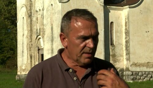 VAŽNO JE BITI DOBAR ČOVJEK Mesud Keranović obnavlja pravoslavnu crkvu (VIDEO)