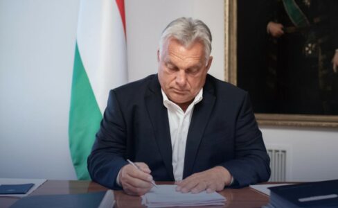 „GUBIMO SVOJ IDENTITET ZBOG DEŠAVANJA U UKRAJINI“ Orban: Formirajmo evropski NATO, bez SAD