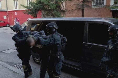 POLICIJSKA AKCIJA „KAPPA“ Petoro uhapšenih, pronađena veća količina droge (FOTO)