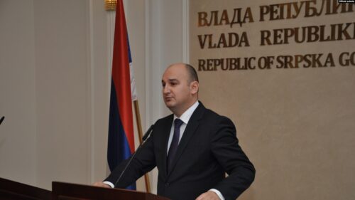 SUĐENJE ALEKSANDRU DŽOMBIĆU Odbrana bivšeg premijera Srpske predala više od 30 dokaza, među njima dokumenti Vlade i IRB RS