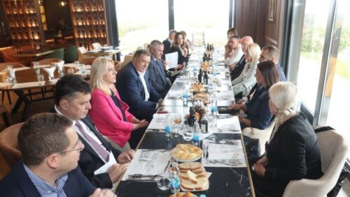 Dodik: Iz budžeta podržati projekte kulture