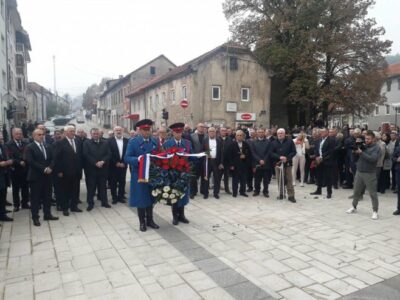 DRAMA U BRČKOM Mladoženji razbili glavu zbog hrvatske zastave