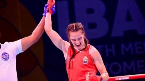 ZVORNIČANKA NA VRHU PLANETE Sara Ćirković je bokserska prvakinja svijeta