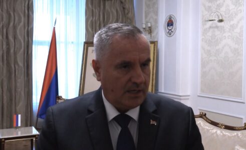 OTVORENI ZA RAZGOVOR Višković: „Vlade Srpske i FBiH zajedno mogu rješavati mnoga pitanja“