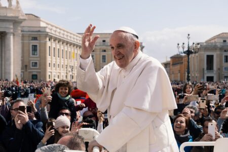 Papa Franjo u petak izlazi iz bolnice, otkazao sve obaveze do 18. juna