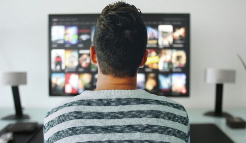 Kako previše gledanja filmova za odrasle utiče na mozak?