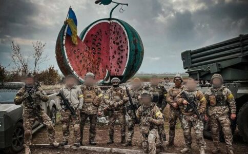 MNOGIMA NIJE BILO JASNO ZAŠTO Ukrajinci su nakon oslobođenja Hersona zatrpali Tviter fotografijama lubenica
