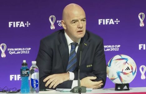 OGLASIO SE INFANTINO Šef FIFA: Ništa od uvođenja plavog kartona na elitnom nivou