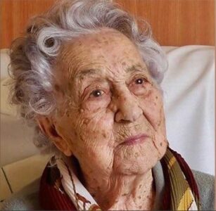 POSTALA NAJSTARIJA OSOBA NA SVIJETU: Španjolka Marija Branjas ima 115 godina i živi u staračkom domu