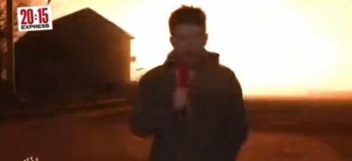 STRAVIČNA SCENA! Projektil pao pored novinara dok je izvještavao iz Ukrajine (VIDEO)