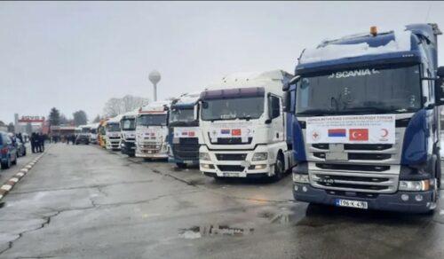 KONVOJ OD 20 VOZILA Kamioni s humanitarnom pomoći krenuli iz Srpske za Tursku (VIDEO)