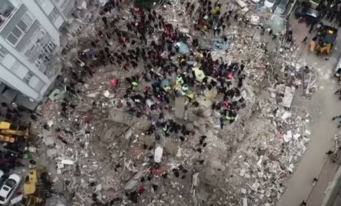 SNIMCI IZ VAZDUHA RAZORENE TURSKE I SIRIJE OBIŠLI PLANETU Gradovi sravnjeni sa zemljom, broj žrtava u porastu (VIDEO)