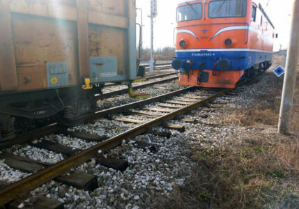 NA SREĆU NEMA POVRIJEĐENIH Iskliznuo vagon teretnog voza u Šamcu, zatvorena dionica pruge (FOTO)